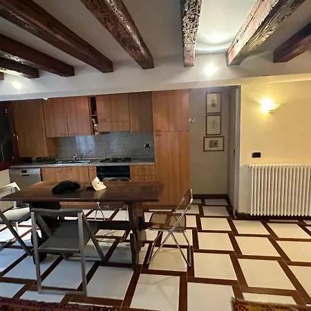 1 Ca'del Traghetto Family Apartment-3